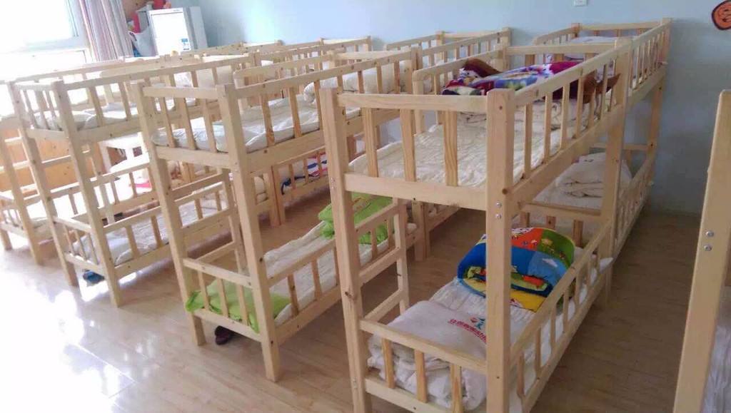 幼兒園兒童午睡床如何選購(gòu)？一般尺寸是多少？